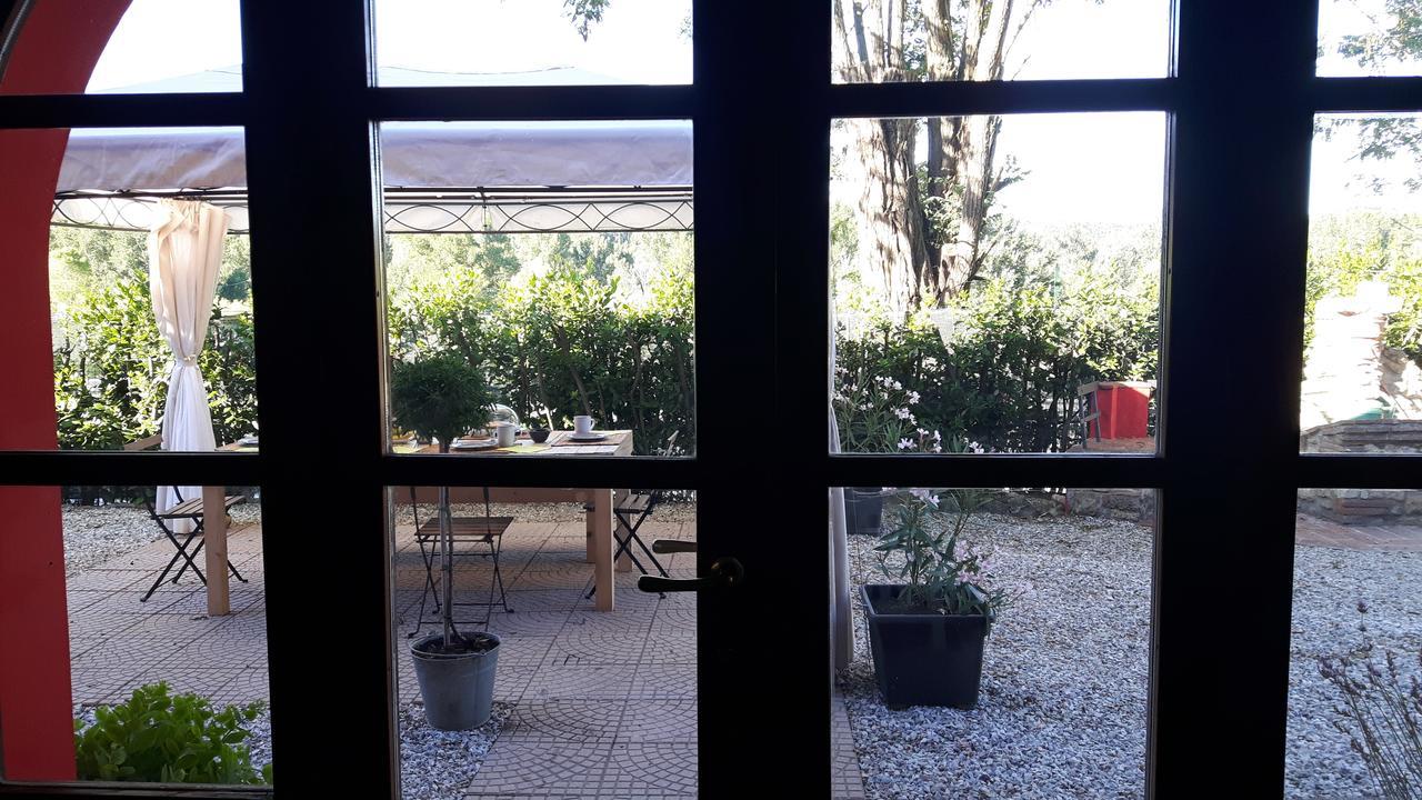 B&B Ocagiuliva Riparbella Bagian luar foto