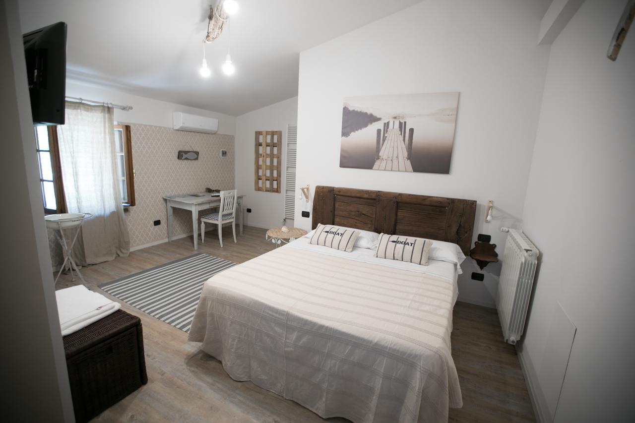 B&B Ocagiuliva Riparbella Bagian luar foto